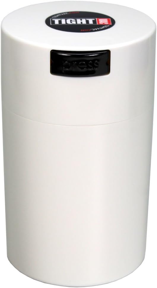 Tightvac 1 oz to 6 ounce by Tightpac+America+Inc.