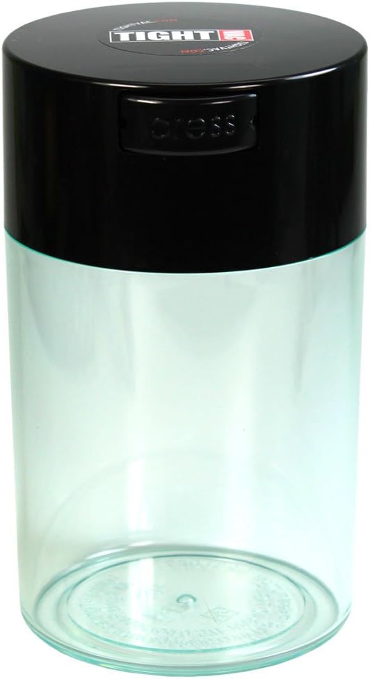 Tightvac 1 oz to 6 ounce by Tightpac+America+Inc.