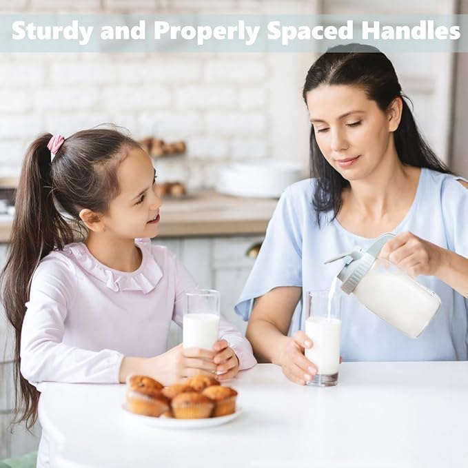 32oz Glass Pitcher with Lid & V-shaped Pour Spout - Image 4