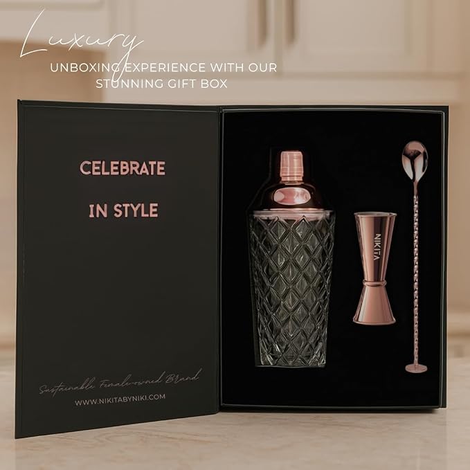 Nikita Cocktail Shaker, 5-Piece Martini Shaker & Bartender Kit - Image 7