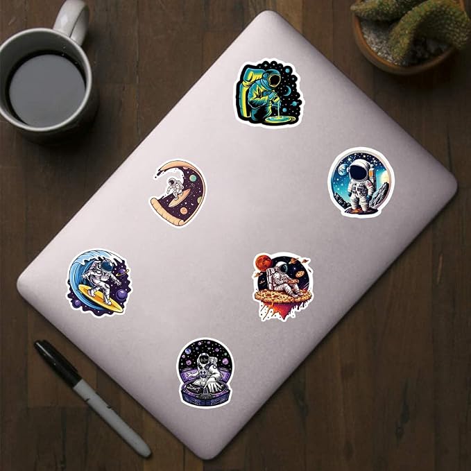 500Pcs Astronaut Stickers, Cool Cartoon 1 Inch Labels - Image 4
