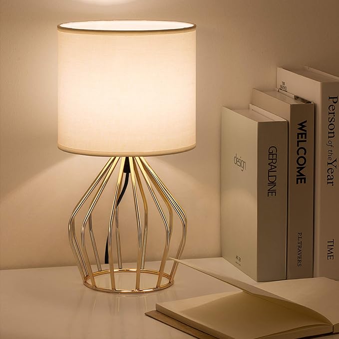 HAITRAL Gold Table Lamp - Image 2