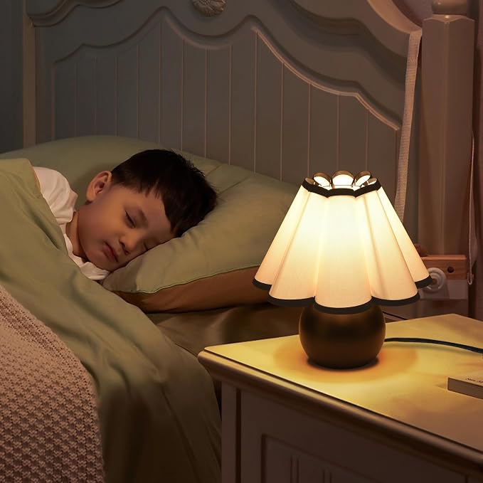 Matte Black Small Touch Control Table Lamp - Image 8
