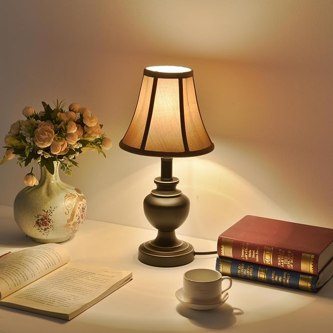 Traditional Table Lamp, Desk Lamp - Image 6