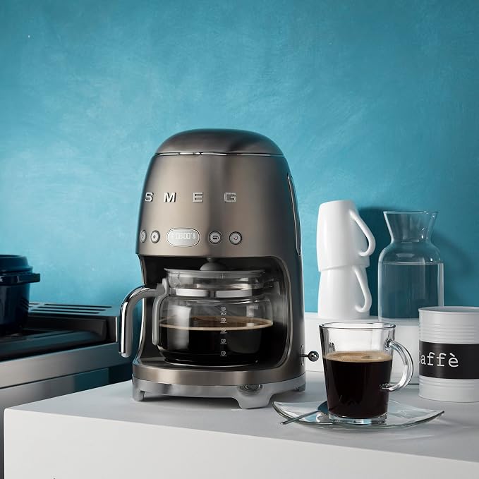 Smeg 50's Retro Style Aesthetic Drip Coffee Machine - Image 4