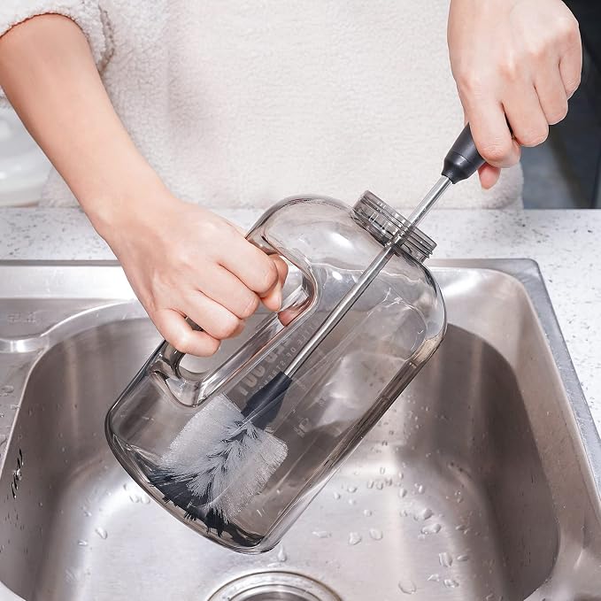 Water Bottle Cleaning Brush - Image 6