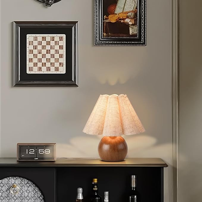 Farmhouse Cute Small Table Lamp, Wood Grain Vintage Table Lamps - Image 5
