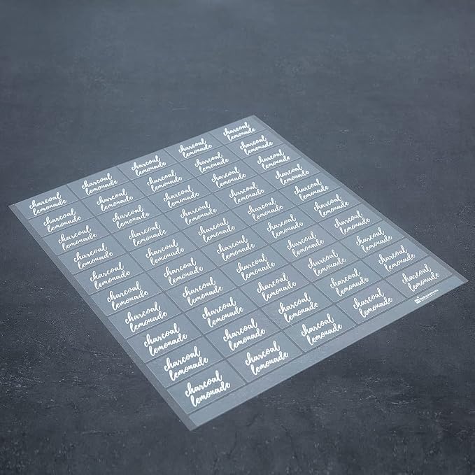 Restaurantware Label Tek 1.9 x 1 Inch Charcoal Lemonade Juice Bottle Labels 100 - Image 11