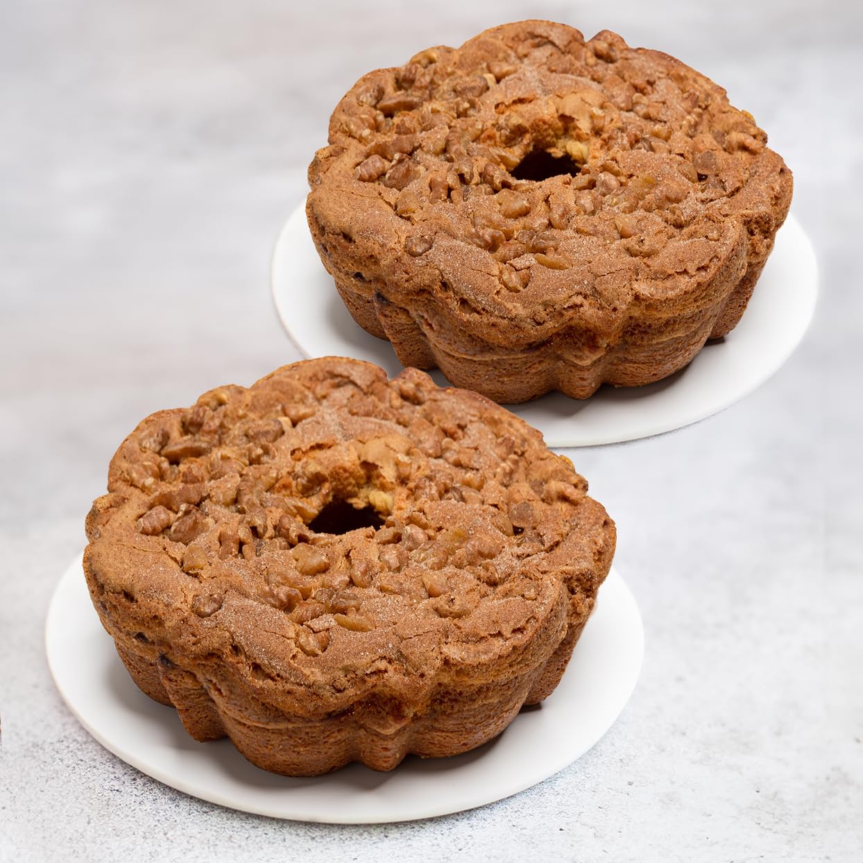 Traditional Cinnamon Walnut Coffee Cake - Cinnamon Streusel and Chopped Walnuts Toppings - Delicious Recipe of Coffee Cakes for Special Occasions (Two Cakes (1.75 Pound))