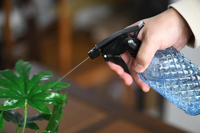 Glass Handheld Spray Bottle - 12oz Refillable Bottle ，Adjustable Nozzle - Image 6