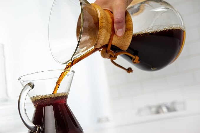 Chemex Pour-Over Glass Coffeemaker - Image 9