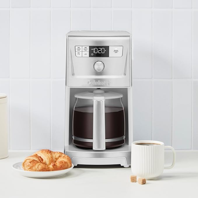 Cuisinart Coffee Maker, 14-Cup PerfecTemp Programmable Coffee Machine Glass - Image 2