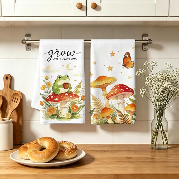 MAYJOYDIY 4 Pcs Frog Mushroom Kitchen Towels Butterfly Microfiber Dish Towel - Image 5
