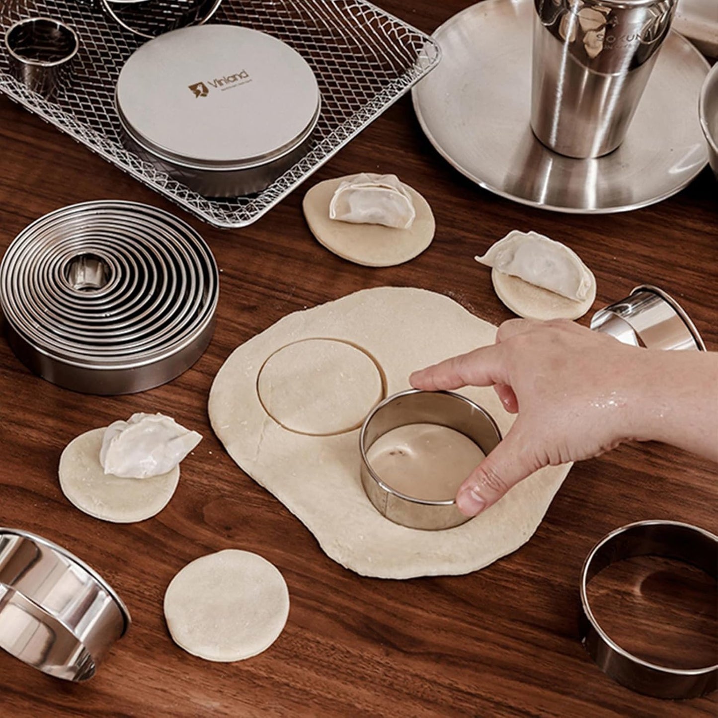 12-Piece 304 Stainless Steel Biscuit Cutter Set - Round Cookie Cutters for Baking (1/2/3/4/5 Inch) with Storage Box, Dough Pastry Cake Circle Cutting Ring Molds, Non-Rust & Dishwasher Safe