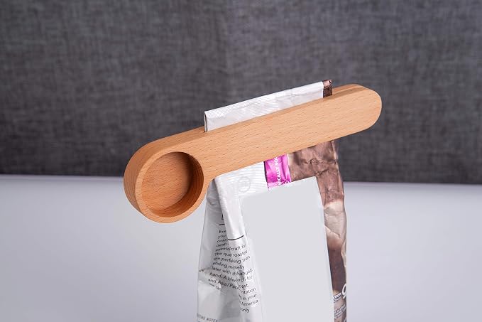 Wood Coffee Scoop with Bag Clip, Measuring Tea Coffee Bean Spoon Clip Gift - Image 5