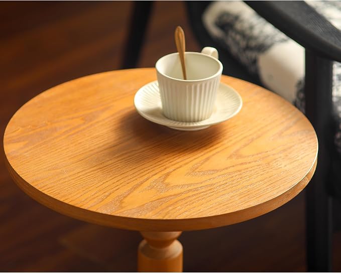 Small Round Side Table in Light Oak, Mid-Century Modern End Table - Image 5