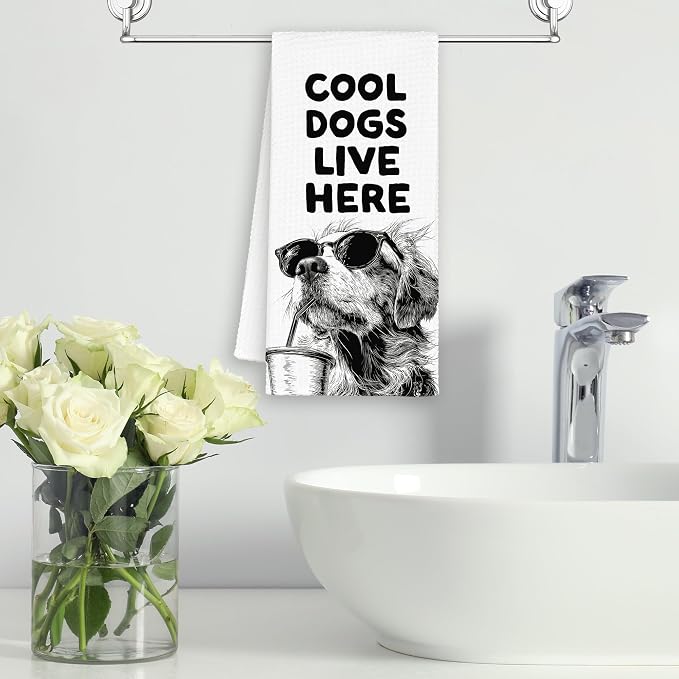 Funny Dog Golden Retriever Kitchen Towels, Cool Dogs Live Here Dish Towel Gifts - Image 6