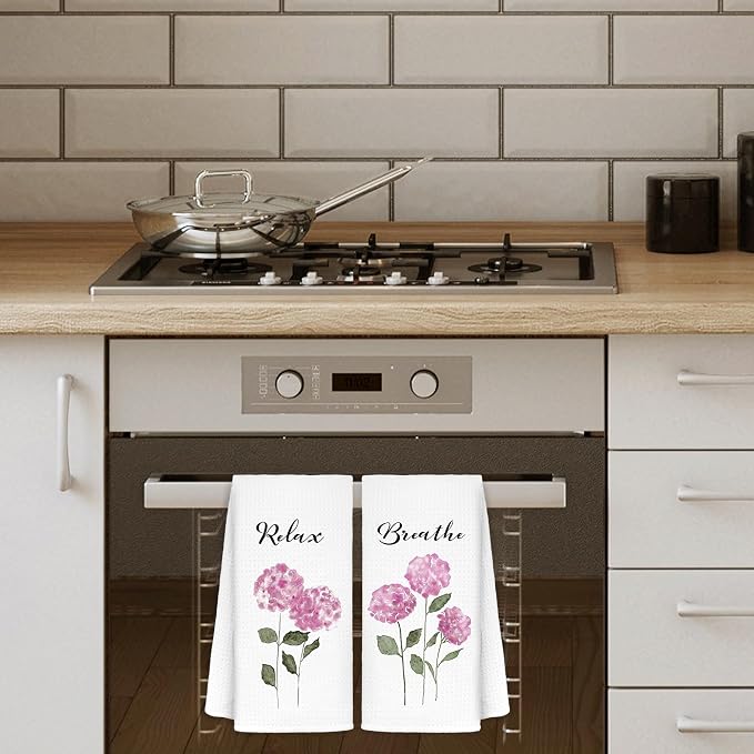 Pink Hydrangea Floral Hand Towels - Image 2