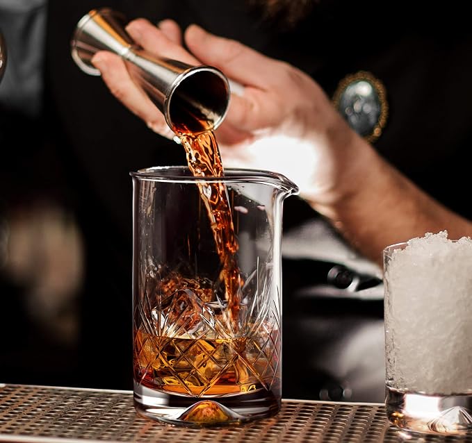 MOFADO. Crystal Cocktail Mixing Glass - Image 4