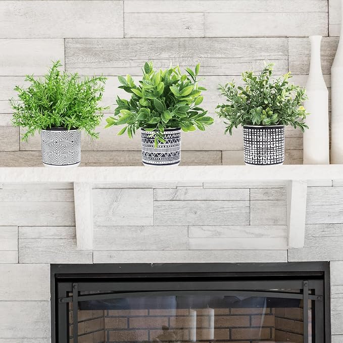 Winlyn Set of 3 Small Potted Plants Artificial Eucalyptus Rosemary Boxwood - Image 7