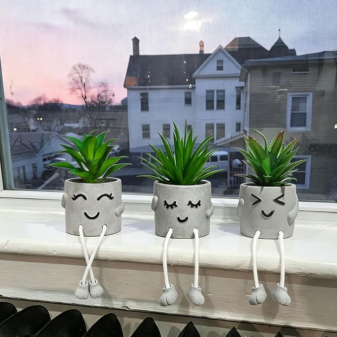 Small Artificial Succulent Plant in Pot 3PCS - Image 6