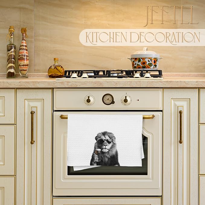 Funny Lion Beer Kitchen Towels, Lion Gifts Dish Tea Towels - Image 3