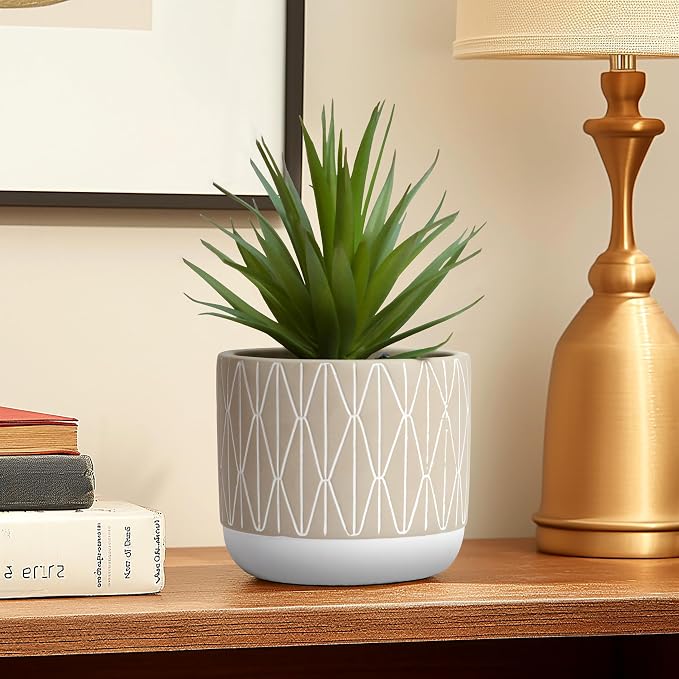 Kurrajong Farmhouse Artificial Plant in Pot - Image 3