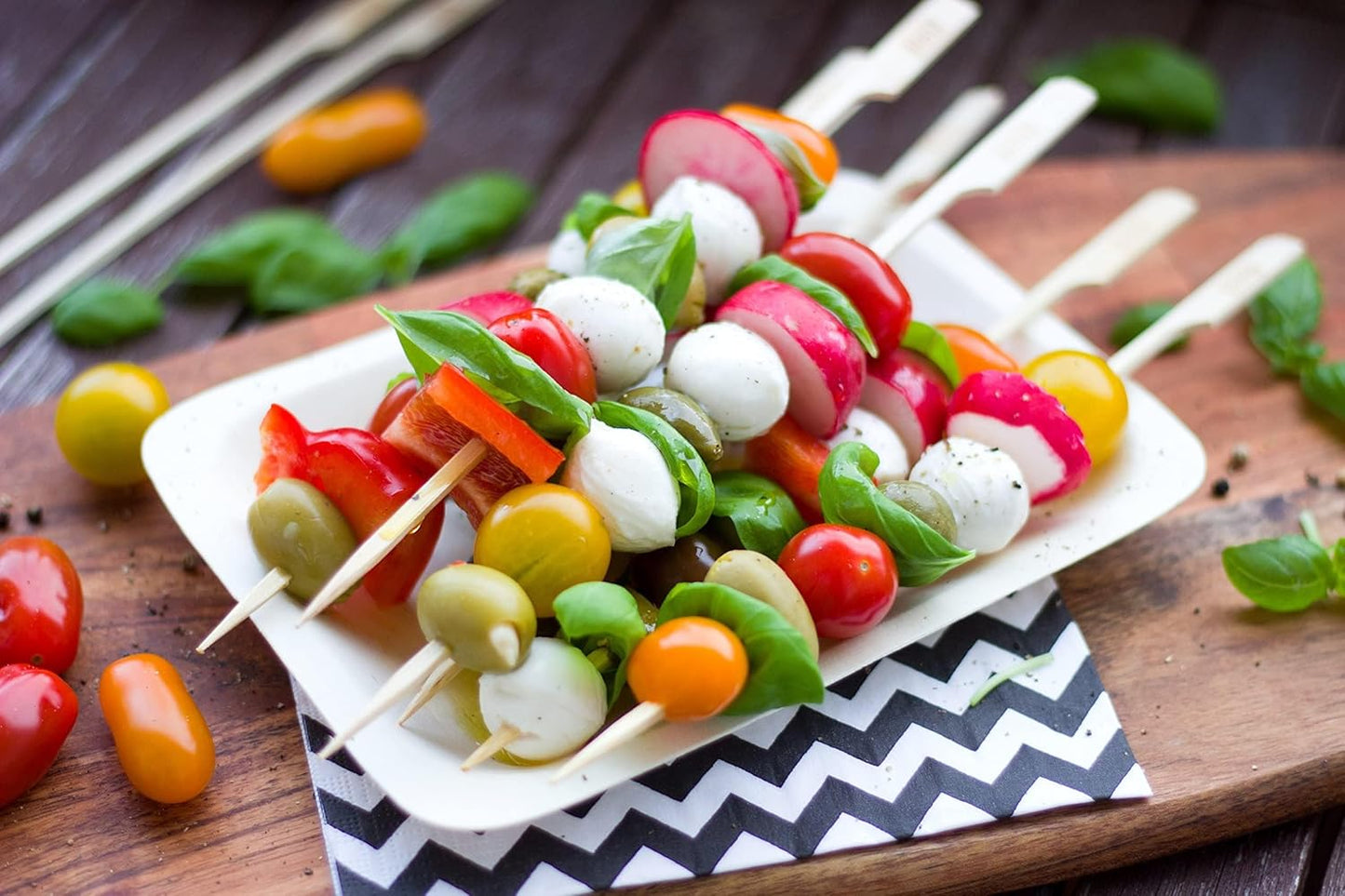 KingSeal Natural Green Bamboo Wood Paddle Picks, Skewers for Appetizers and Cocktails, 6.0 Inches - 5 Packs of 100 Each (500 Count)