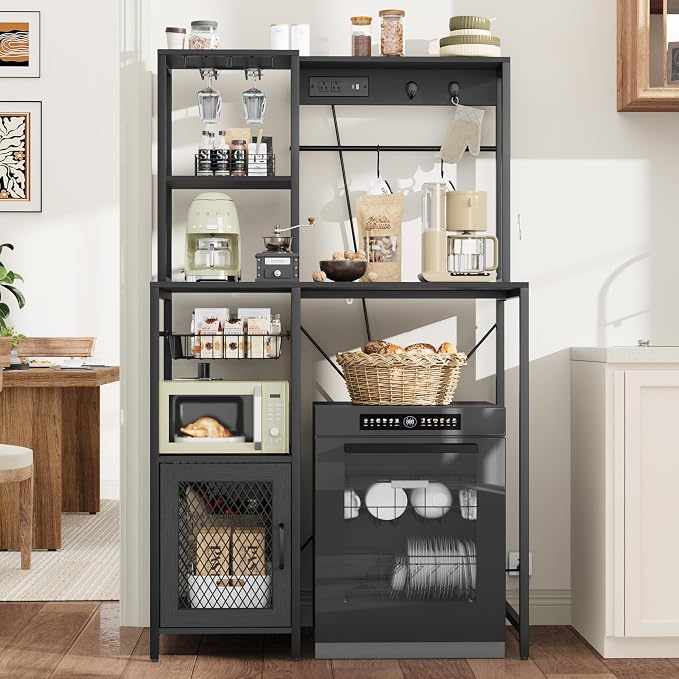 GarveeHome Kitchen Bakers Rack by GarveeHome