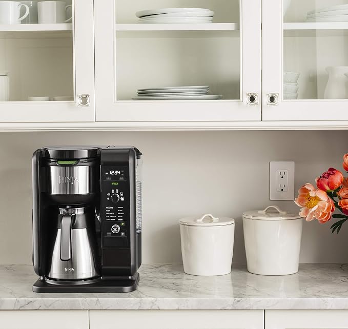 Shark Ninja CP307 Hot and Cold Brewed System W/Thermal Carafe Coffee Maker - Image 10