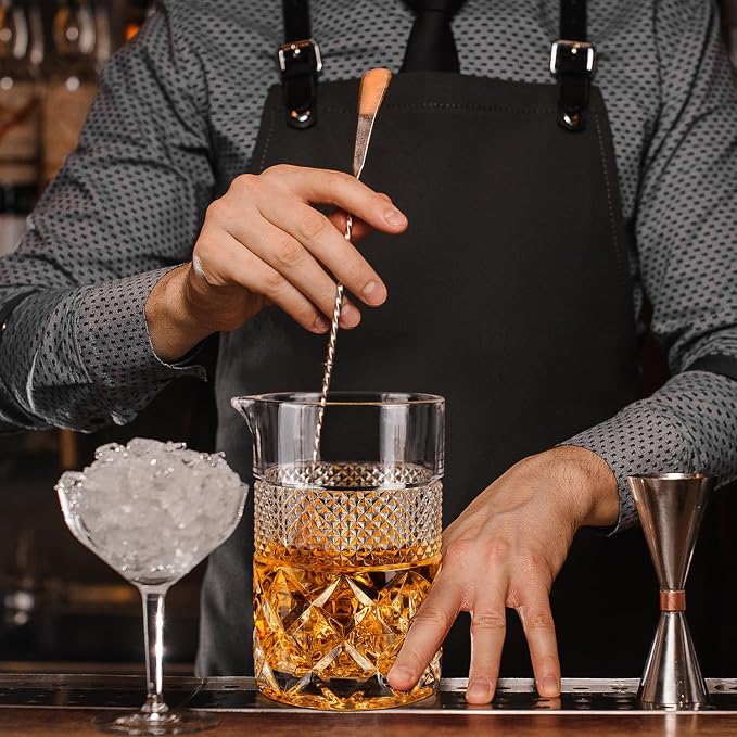 Cocktail Mixing Glass, 22oz Crystal Pitcher Thick Base Design Bartending Glasses - Image 3