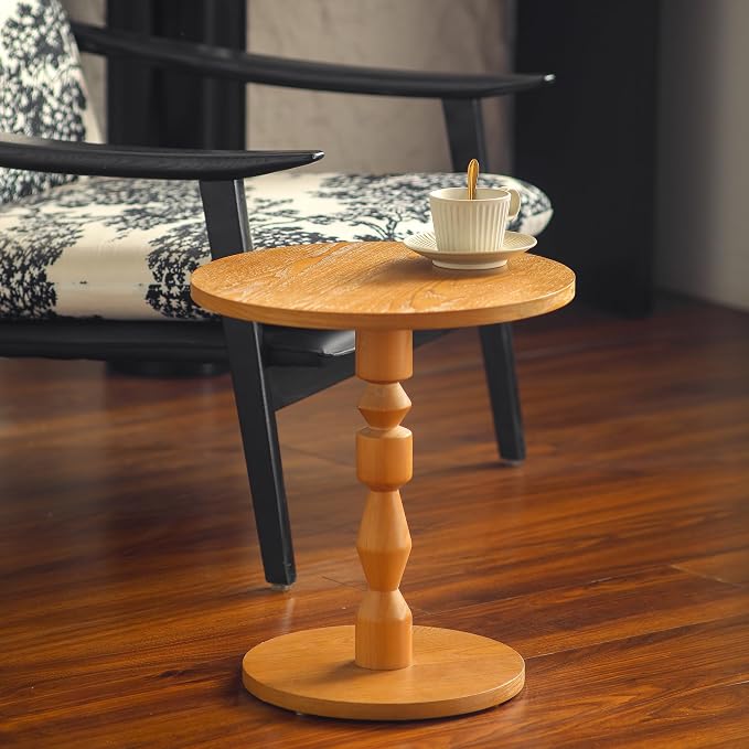Small Round Side Table in Light Oak, Mid-Century Modern End Table - Image 3
