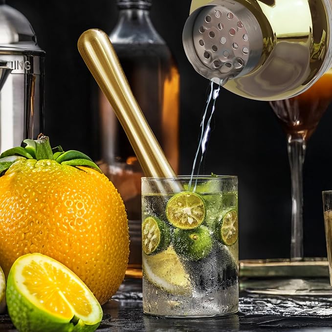 Glass Cocktail Shaker, 17oz Leak-Proof Martini Shaker - Image 5