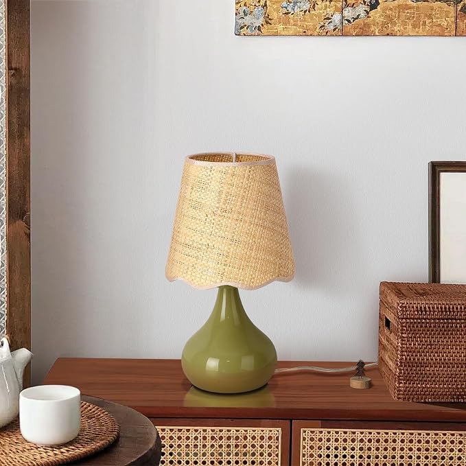 Green Small Touch Control Table Lamp - Image 4