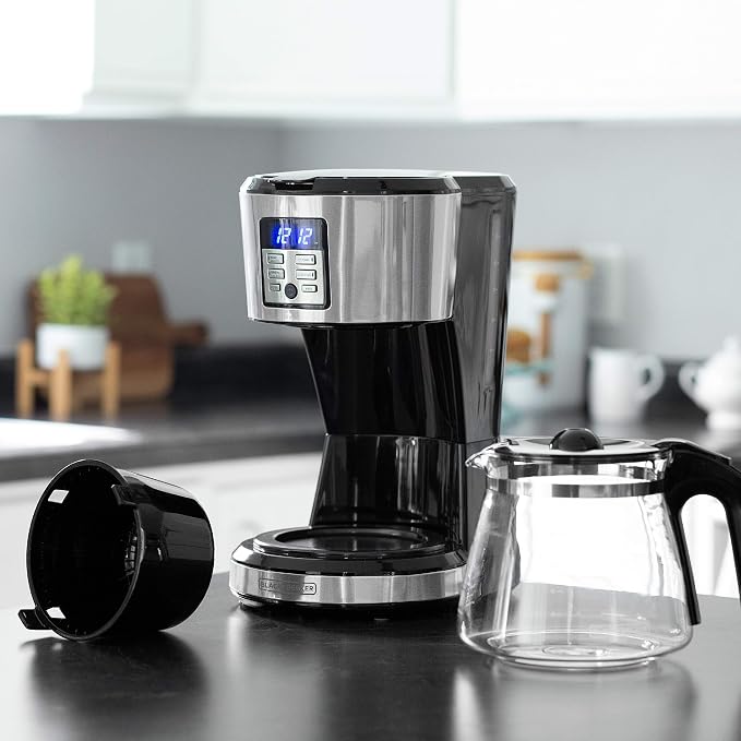 BLACK+DECKER 12-Cup Programmable Coffee Maker - Image 7